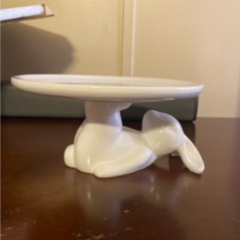 Topsey La Jolie Muse Bunny Stand